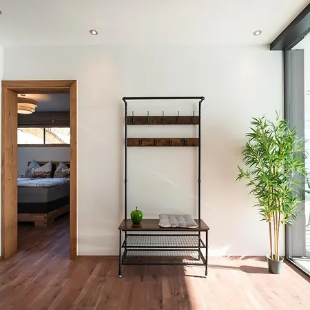 Gidi And Lisl, Cleaning Included Apartment